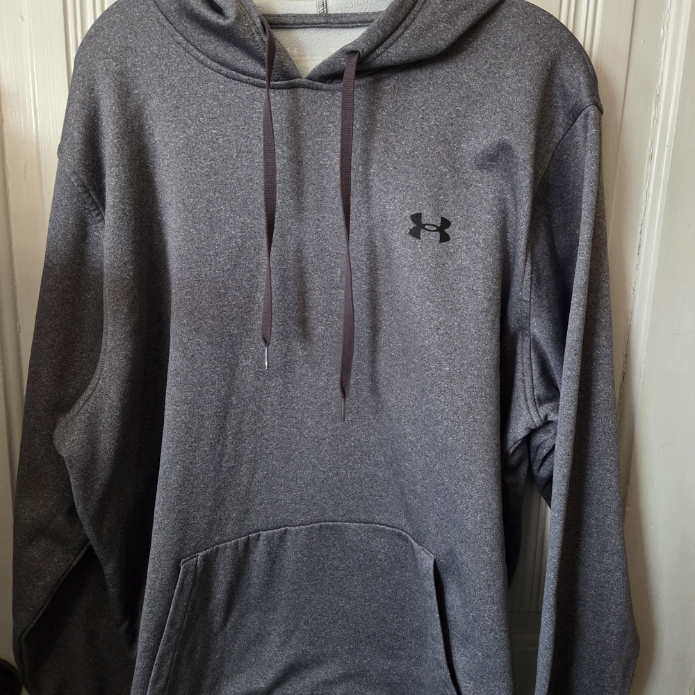 Under Armour Men's Gray Hoodie